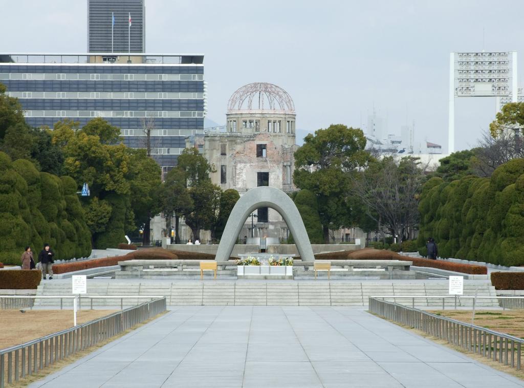 Hiroshima Tokyu Rei Hotel Exterior foto